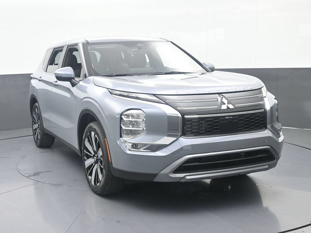 New 2026 Mitsubishi Outlander SE FWD image 9