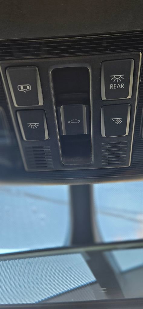 Used 2015 Volkswagen GTI SE image 11