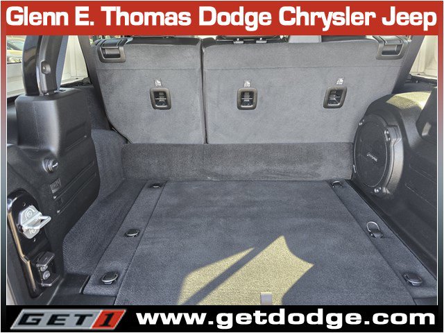 Used 2023 Jeep Wrangler Sahara image 28
