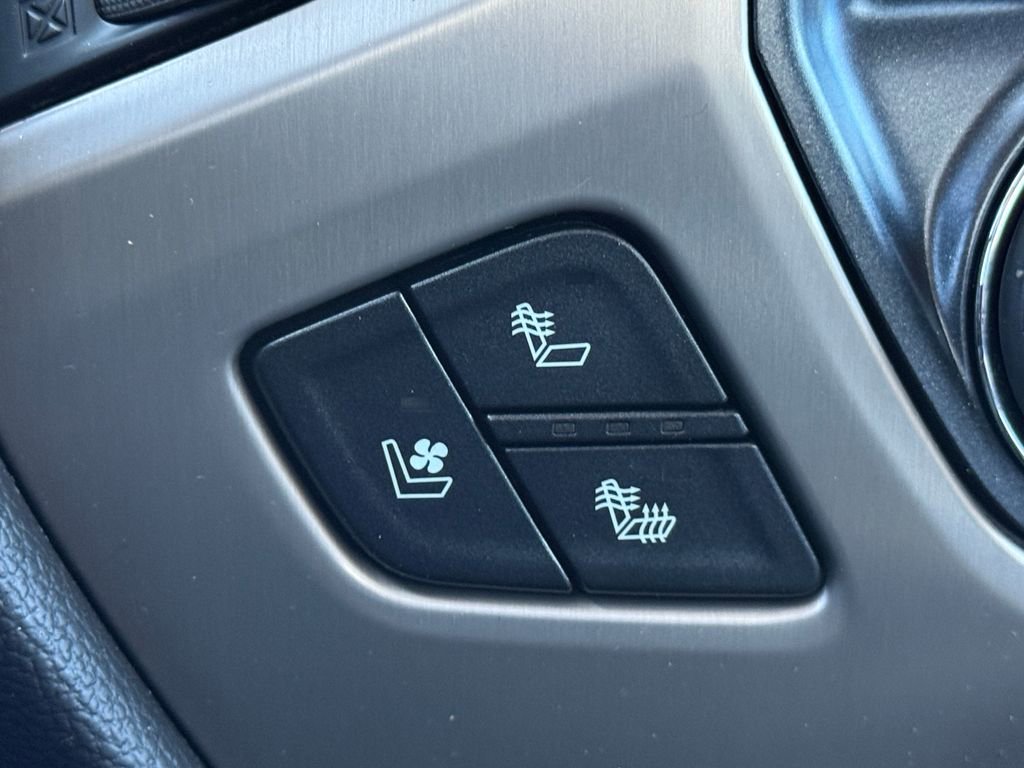 Used 2019 GMC Sierra 3500 Denali image 40