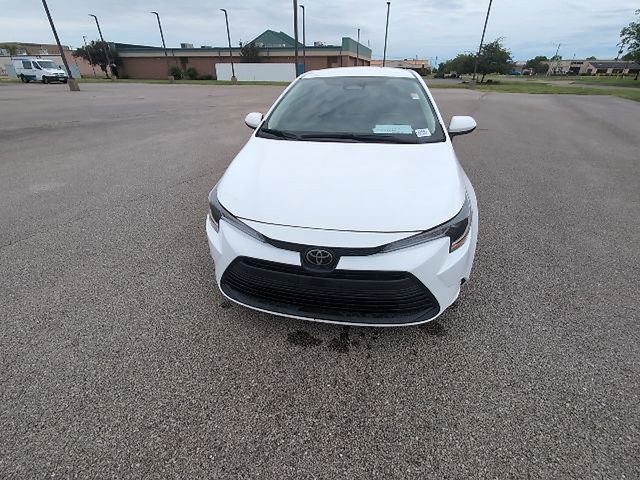 Used 2024 Toyota Corolla LE FWD image 16