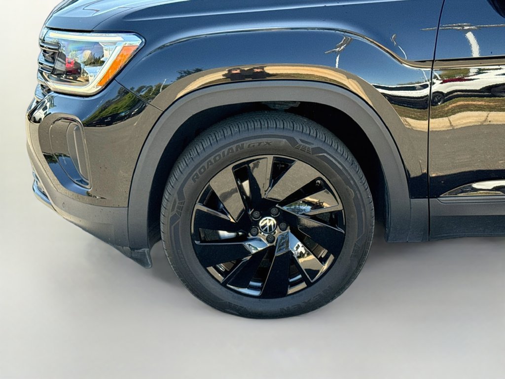 Used 2024 Volkswagen Atlas SE FWD image 33