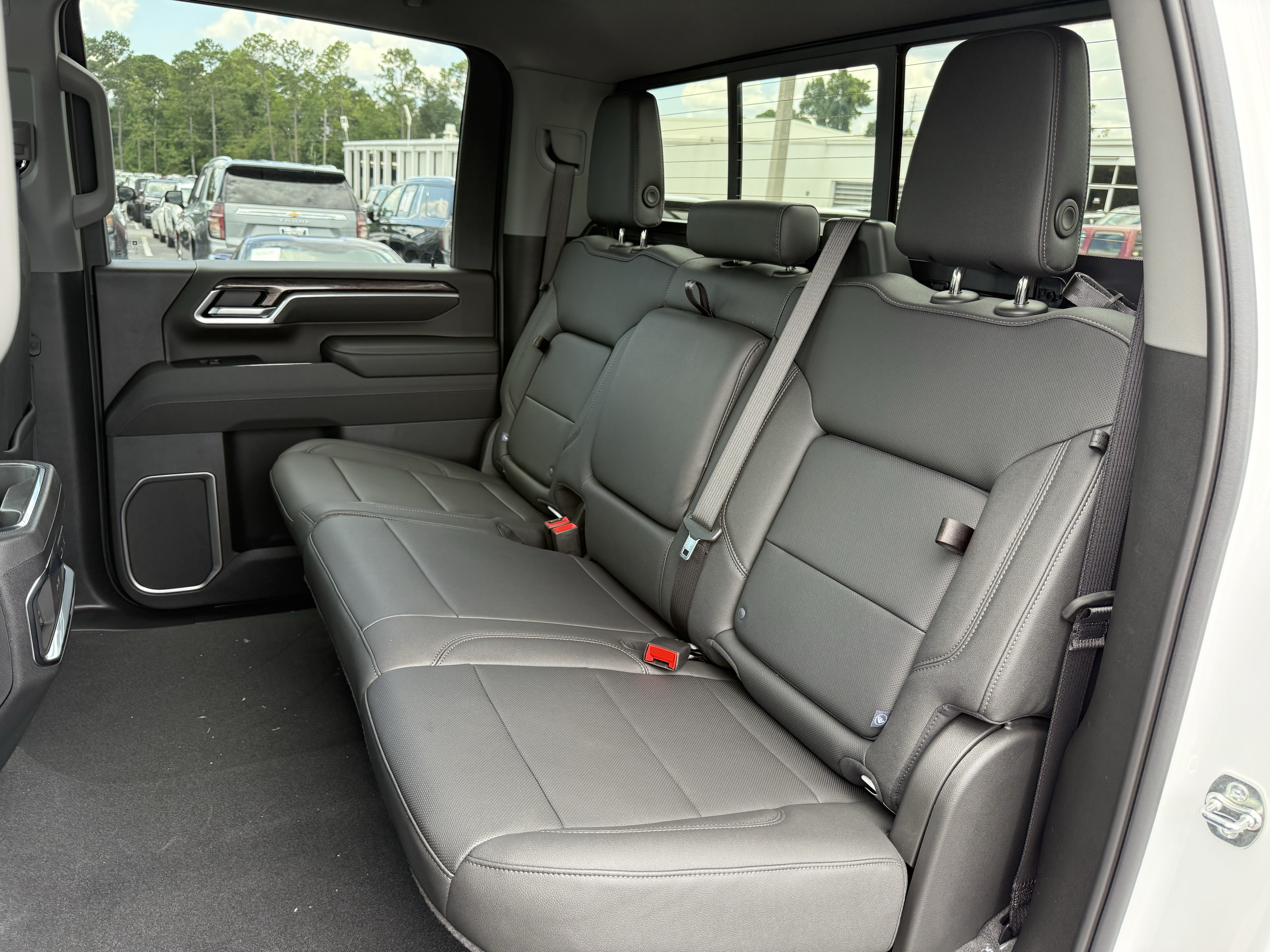 New 2026 Chevrolet Silverado 2500 LTZ w/ Trail Boss Package AWD/4WD image 33