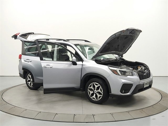 Used 2021 Subaru Forester Premium image 9