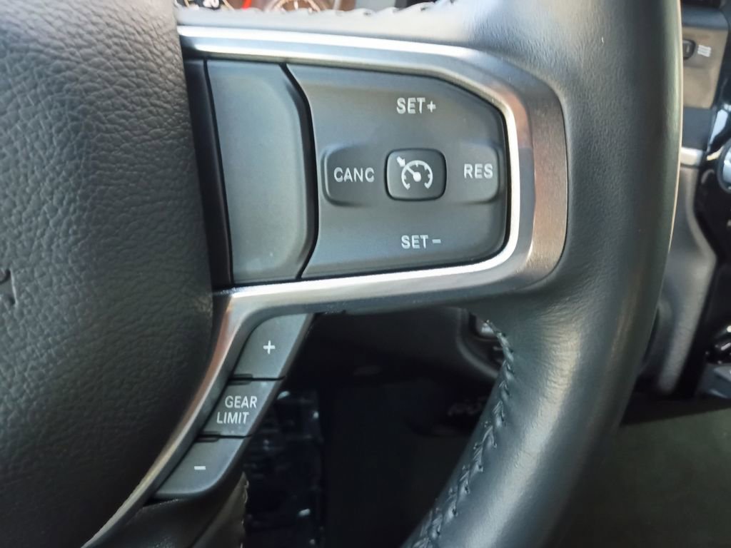 Used 2023 RAM 1500 Laramie AWD/4WD image 25
