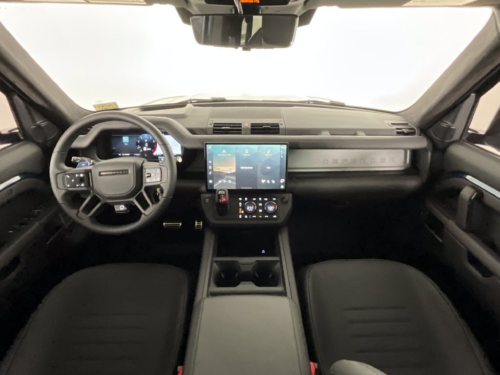 New 2026 Land Rover Defender 110 OCTA AWD/4WD image 4