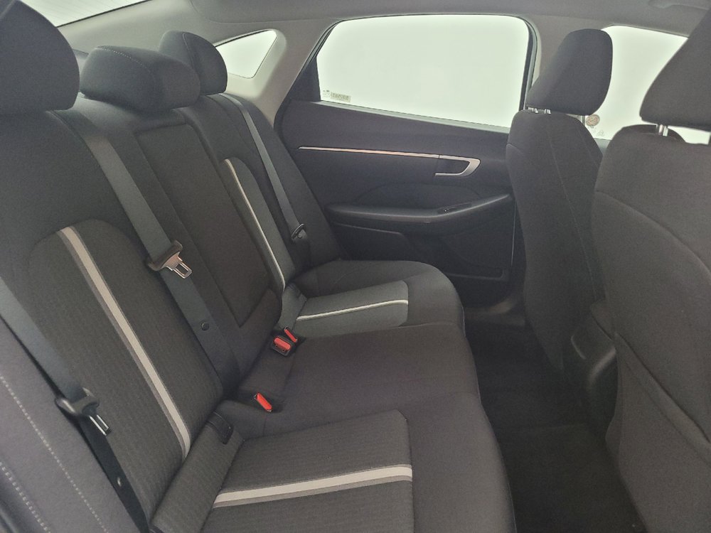 Used 2025 Hyundai Sonata SEL FWD image 19