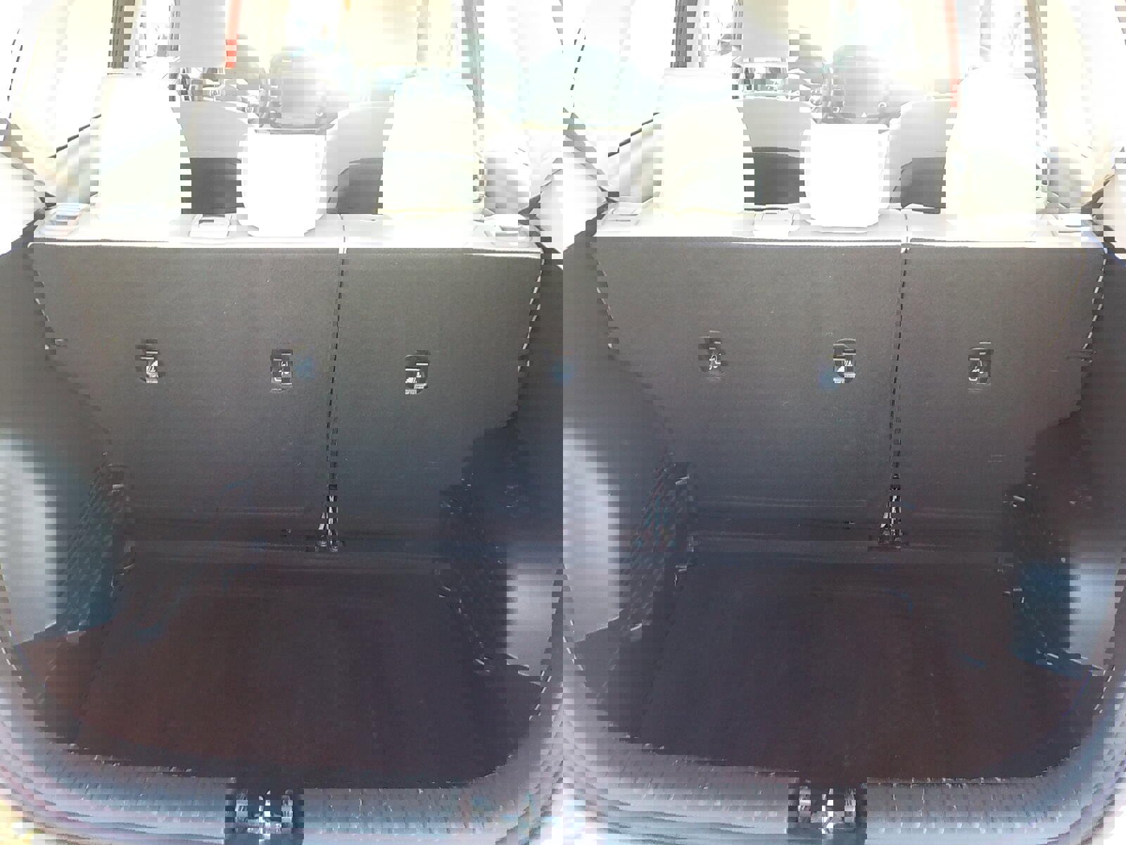 Used 2023 Kia Soul LX w/ LX Technology Package image 9