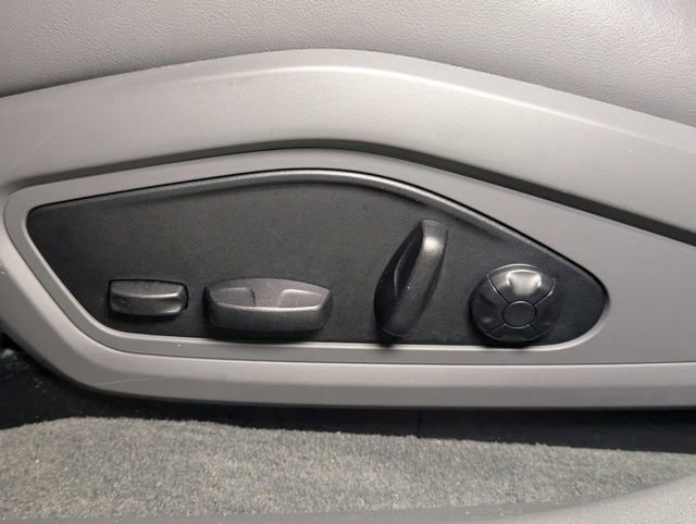 Certified 2023 Porsche Taycan 4S image 19