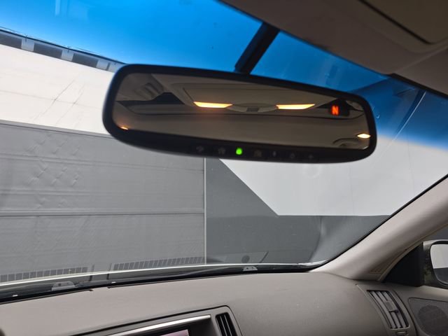 Used 2015 INFINITI Q40 w/ Moonroof Package image 42