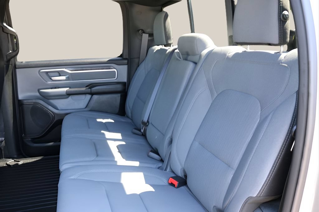 Used 2021 RAM 1500 Big Horn RWD image 16