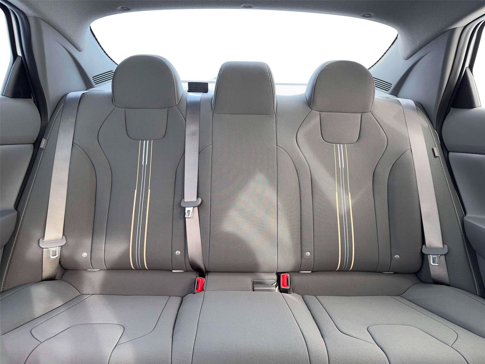 New 2026 Hyundai Elantra Sport FWD image 35