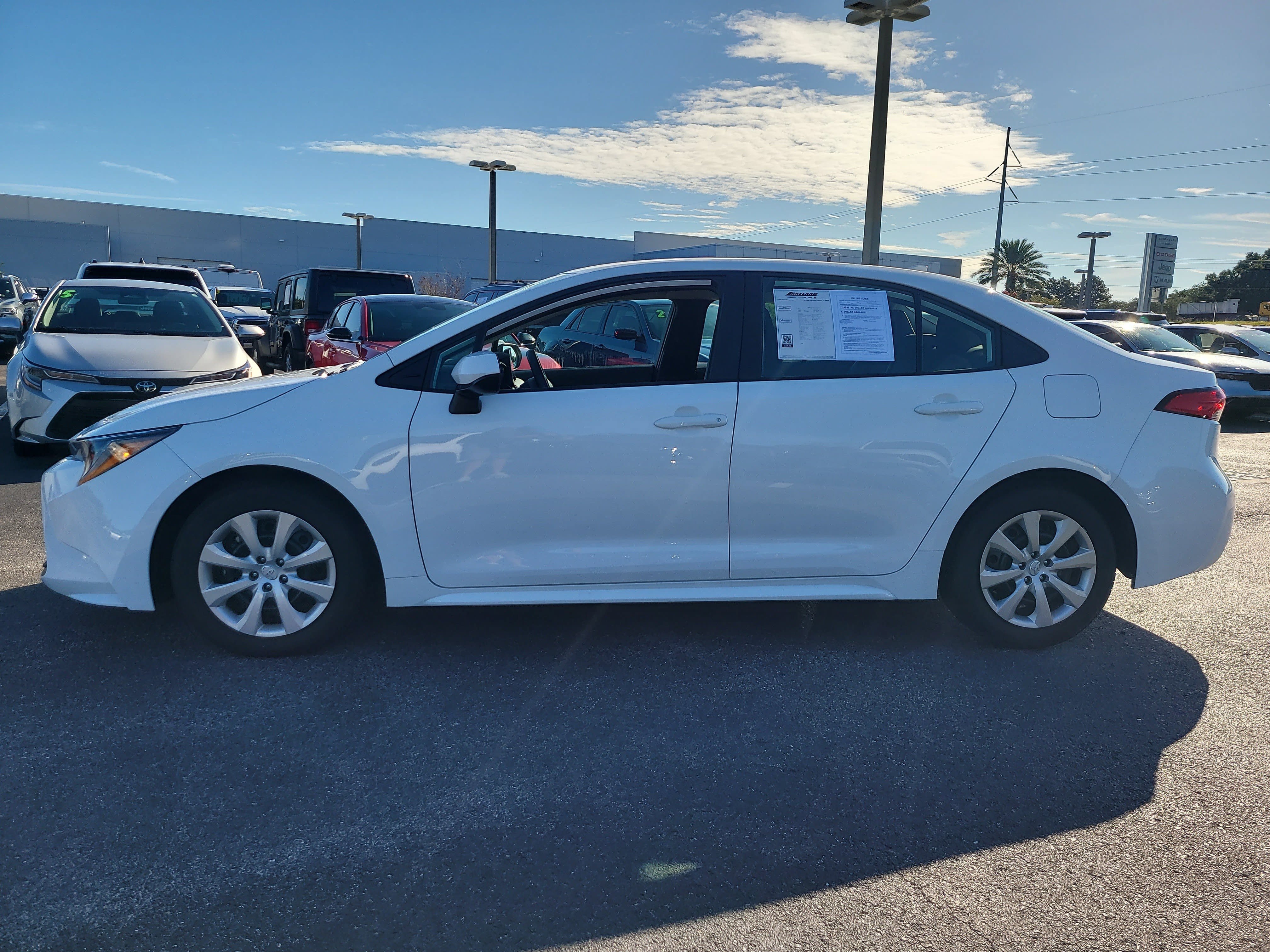 Used 2025 Toyota Corolla LE FWD image 7