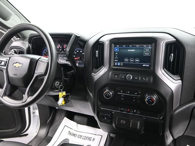 Used 2019 Chevrolet Silverado 1500 W/T w/ WT Convenience Package AWD/4WD image 17