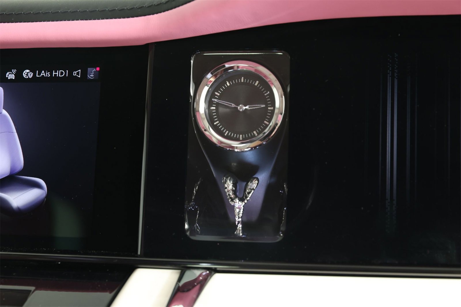 New 2025 Rolls-Royce Cullinan w/ Dynamic Package image 27