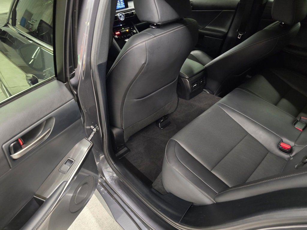 Used 2022 Lexus IS 300 w/ Premium Package image 27