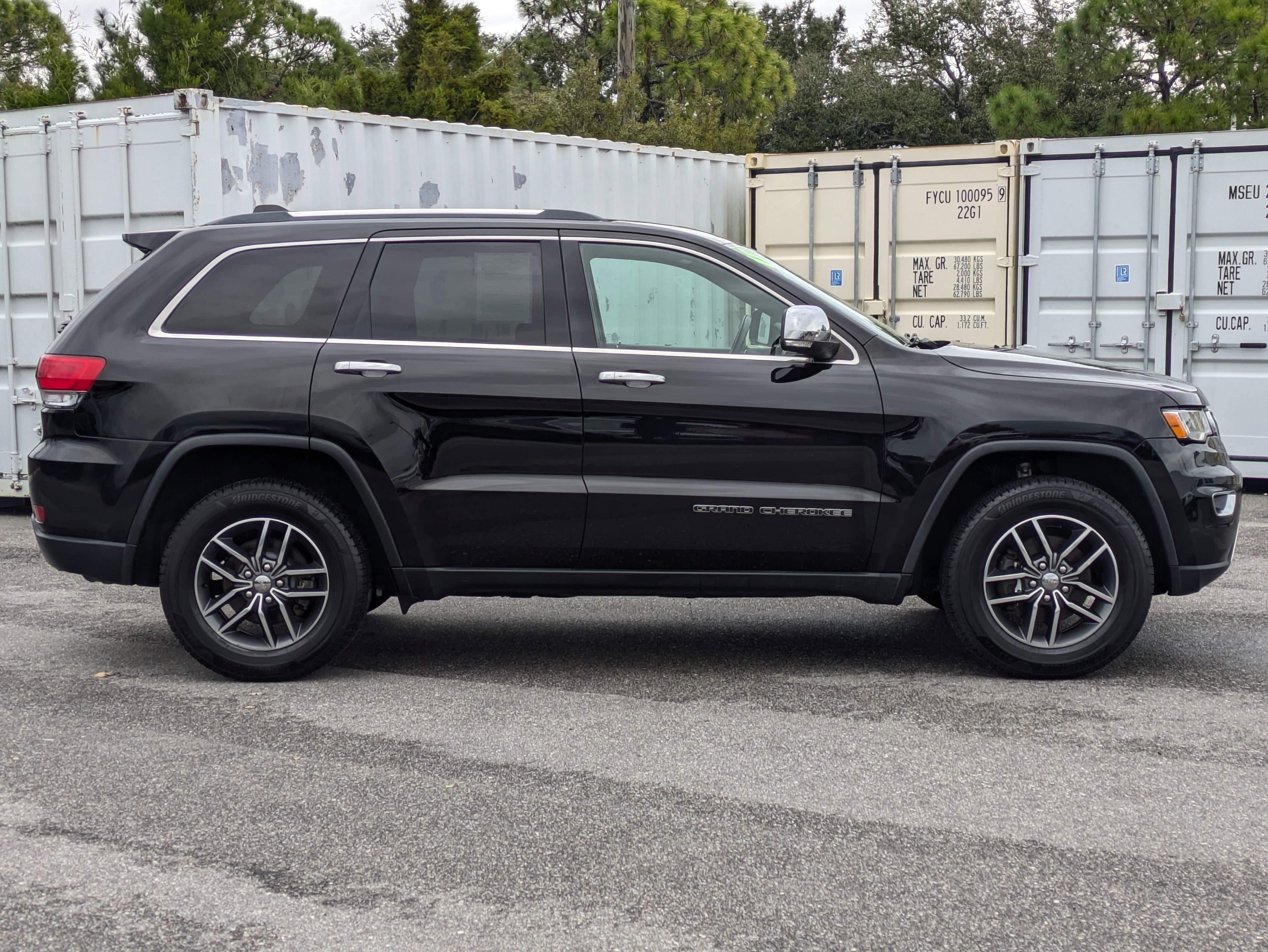 Used 2017 Jeep Grand Cherokee Limited video 3