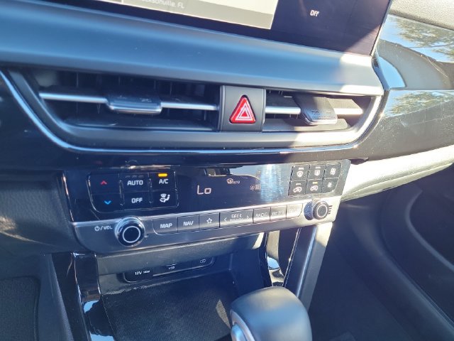 Used 2024 Kia Seltos X-Line AWD/4WD image 34