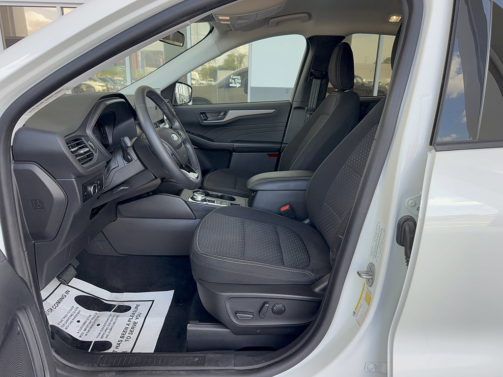 Certified 2023 Ford Escape Active w/ Tech Pack #1 FWD image 12