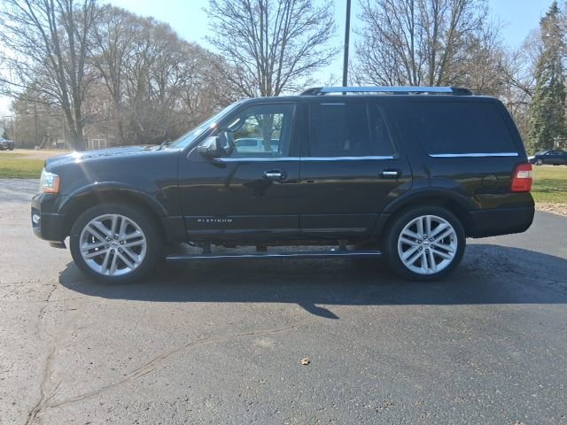 Used 2016 Ford Expedition Platinum image 3