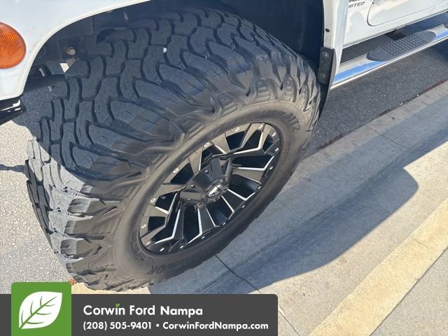 Used 2016 Jeep Wrangler Unlimited Sahara AWD/4WD image 5