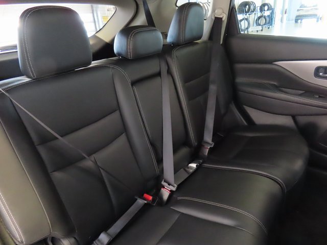 Used 2023 Nissan Murano SV image 26
