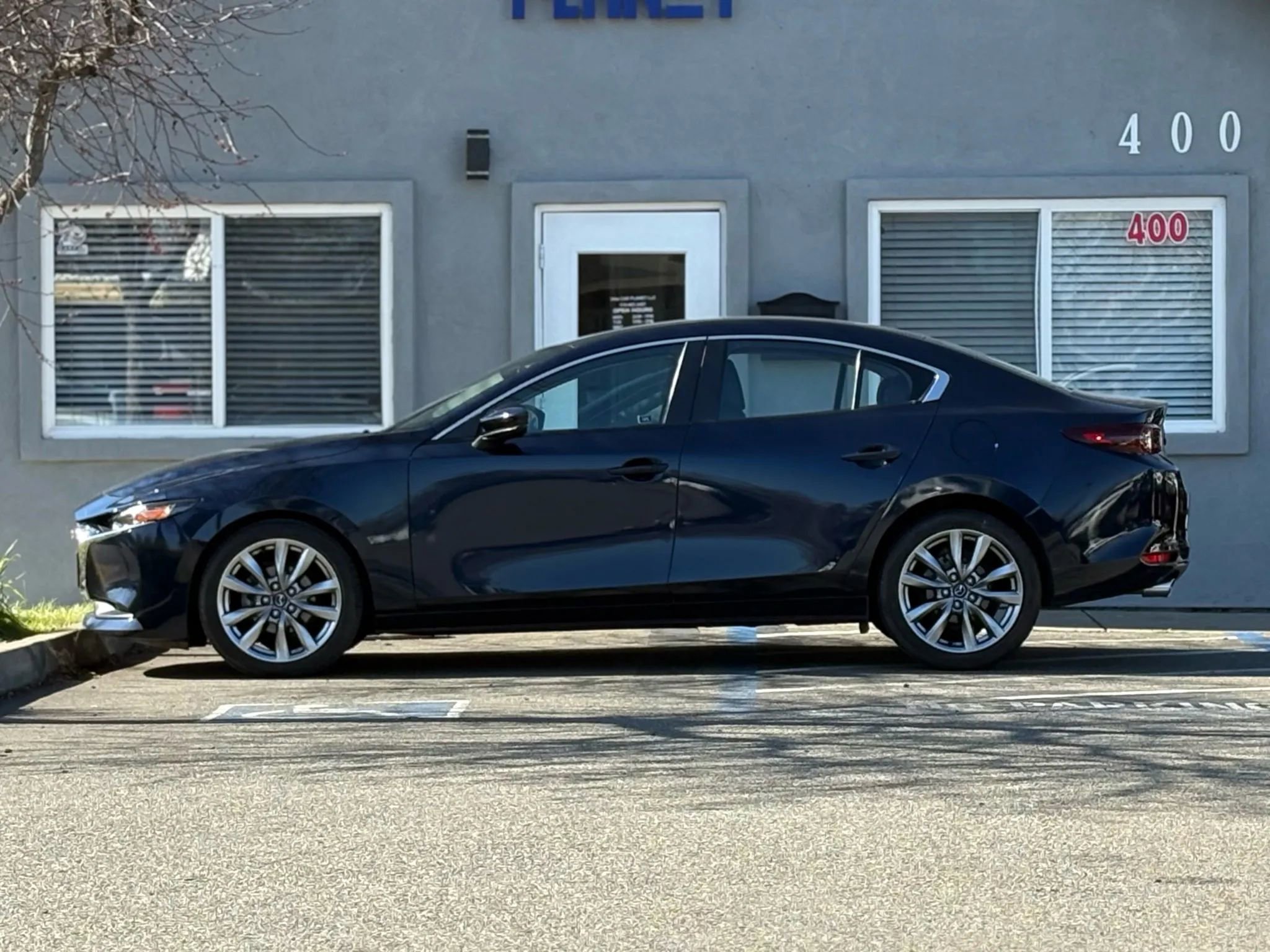 Used 2021 MAZDA MAZDA3 s image 8