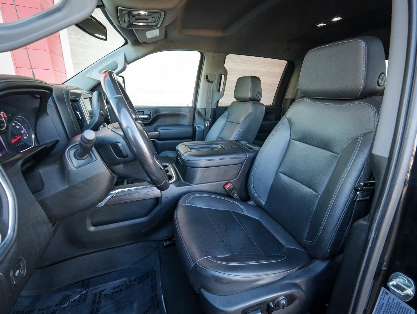 Used 2021 Chevrolet Silverado 3500 LTZ w/ LTZ Convenience Package image 13