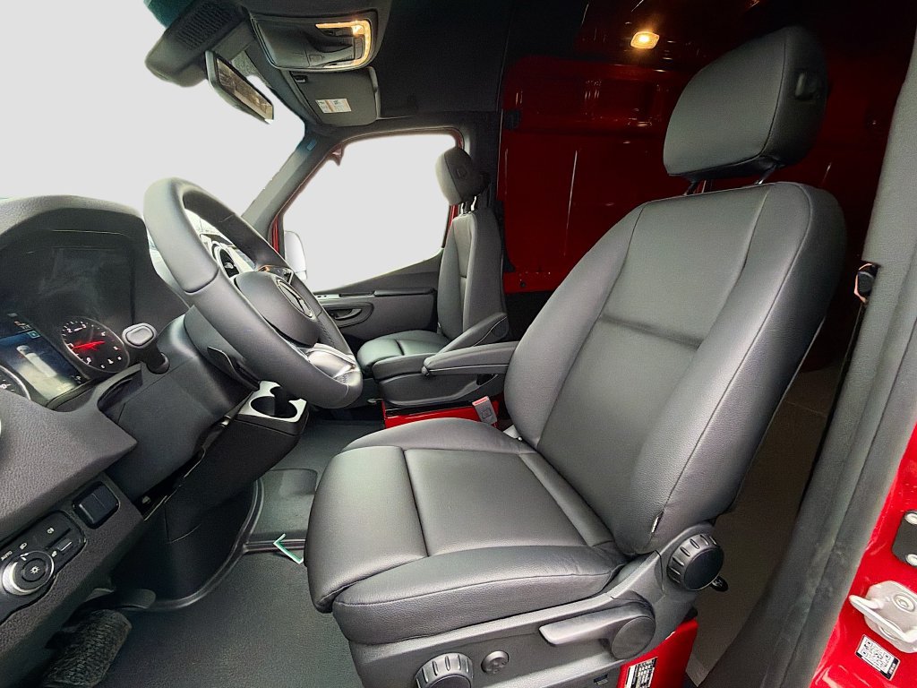 New 2026 Mercedes-Benz Sprinter 2500 image 12