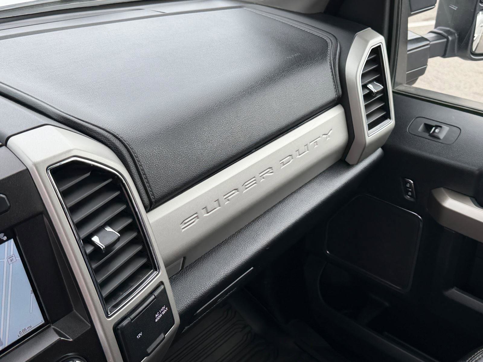 Used 2019 Ford F250 Lariat w/ Lariat Ultimate Package image 34