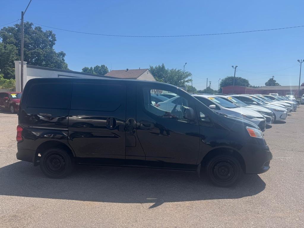 Used 2015 Nissan NV200 S FWD image 4