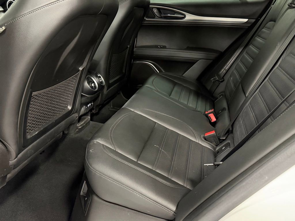 Used 2023 Alfa Romeo Stelvio Veloce image 25