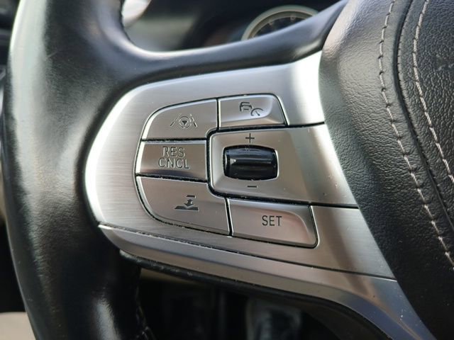 Used 2017 BMW 740i image 25
