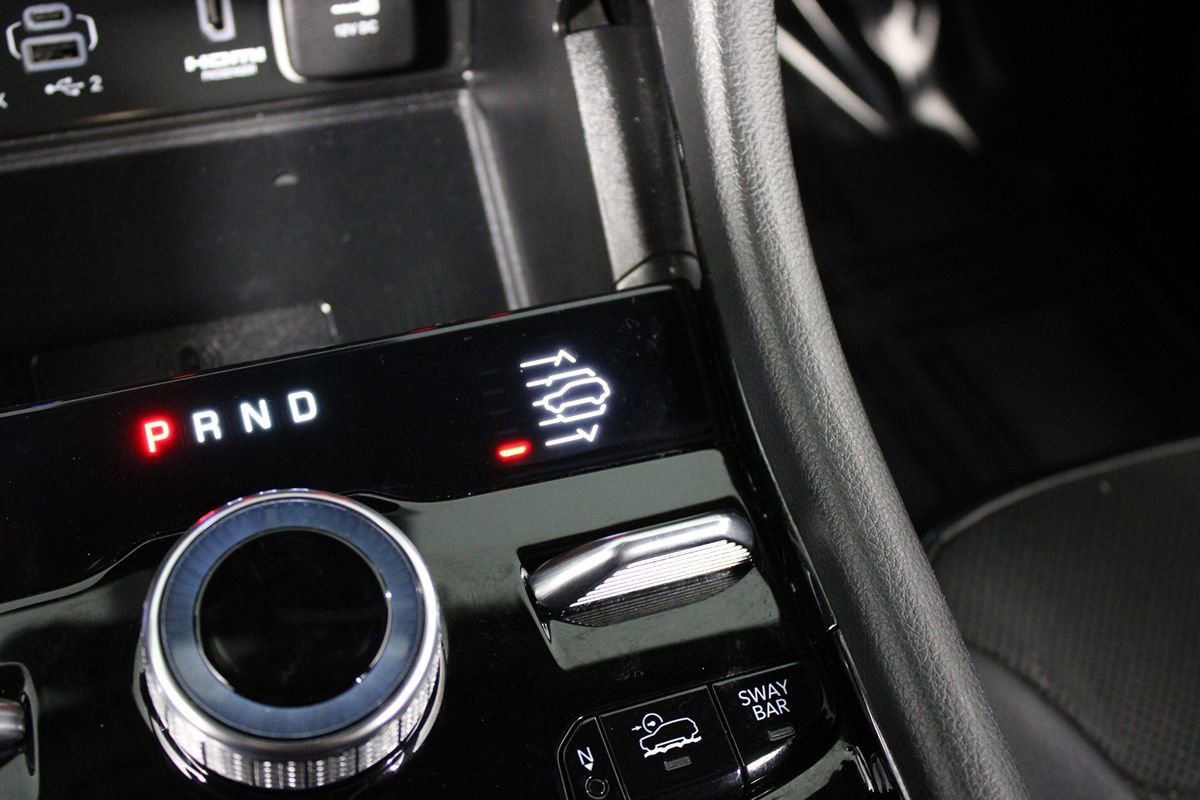 Used 2022 Jeep Grand Cherokee Trailhawk w/ Advanced Protech Group II AWD/4WD image 27