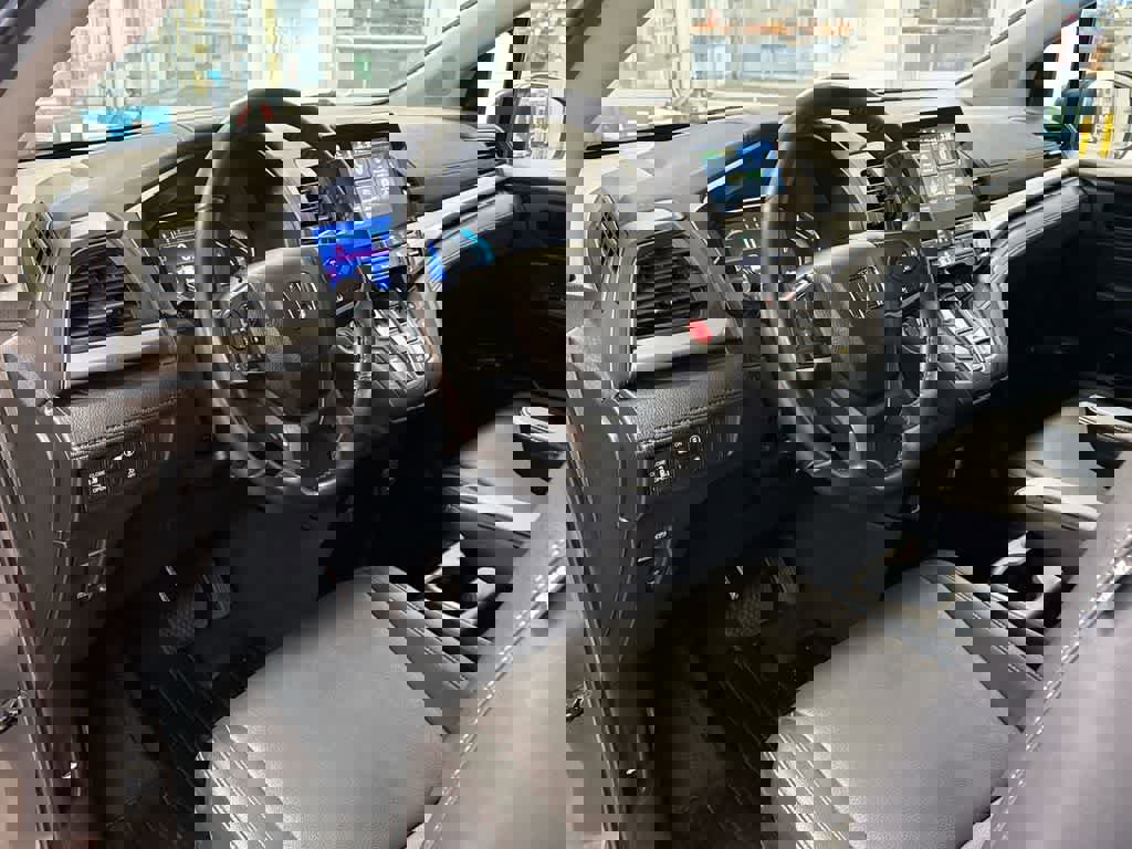 Used 2023 Honda Odyssey EX-L image 10