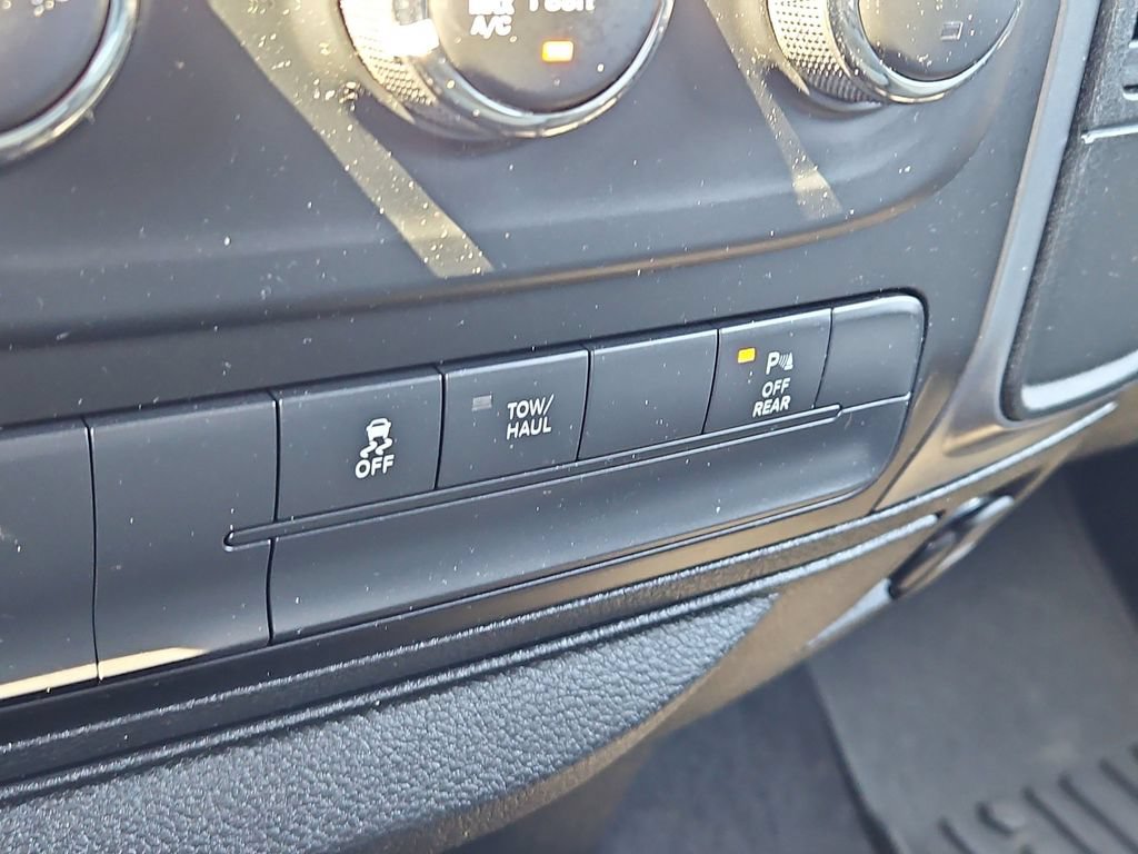 Used 2022 RAM 1500 Classic Warlock AWD/4WD image 16