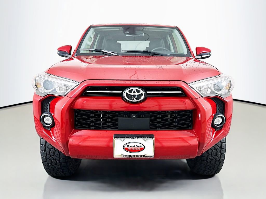 Certified 2022 Toyota 4Runner SR5 Premium w/ Moonroof Package AWD/4WD image 2