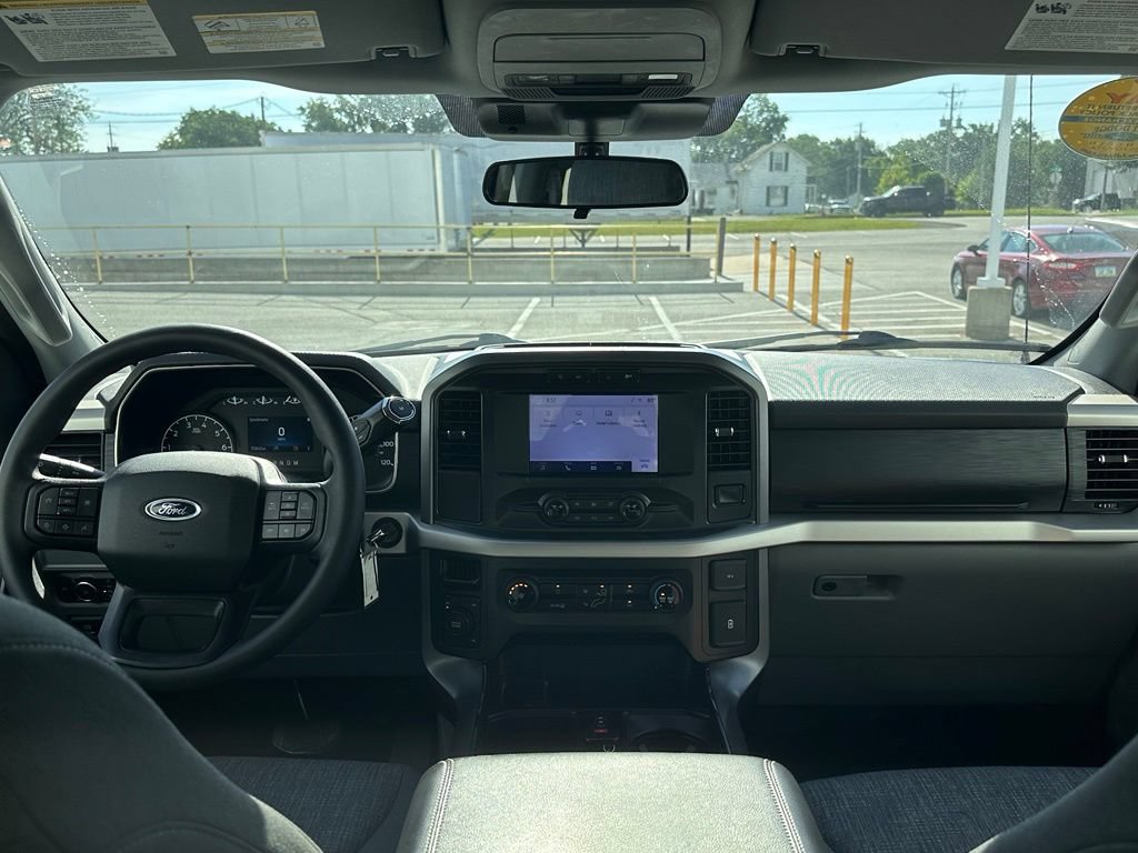 Certified 2021 Ford F150 XLT AWD/4WD image 39