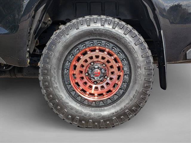 Used 2017 Toyota Tundra Platinum AWD/4WD image 23
