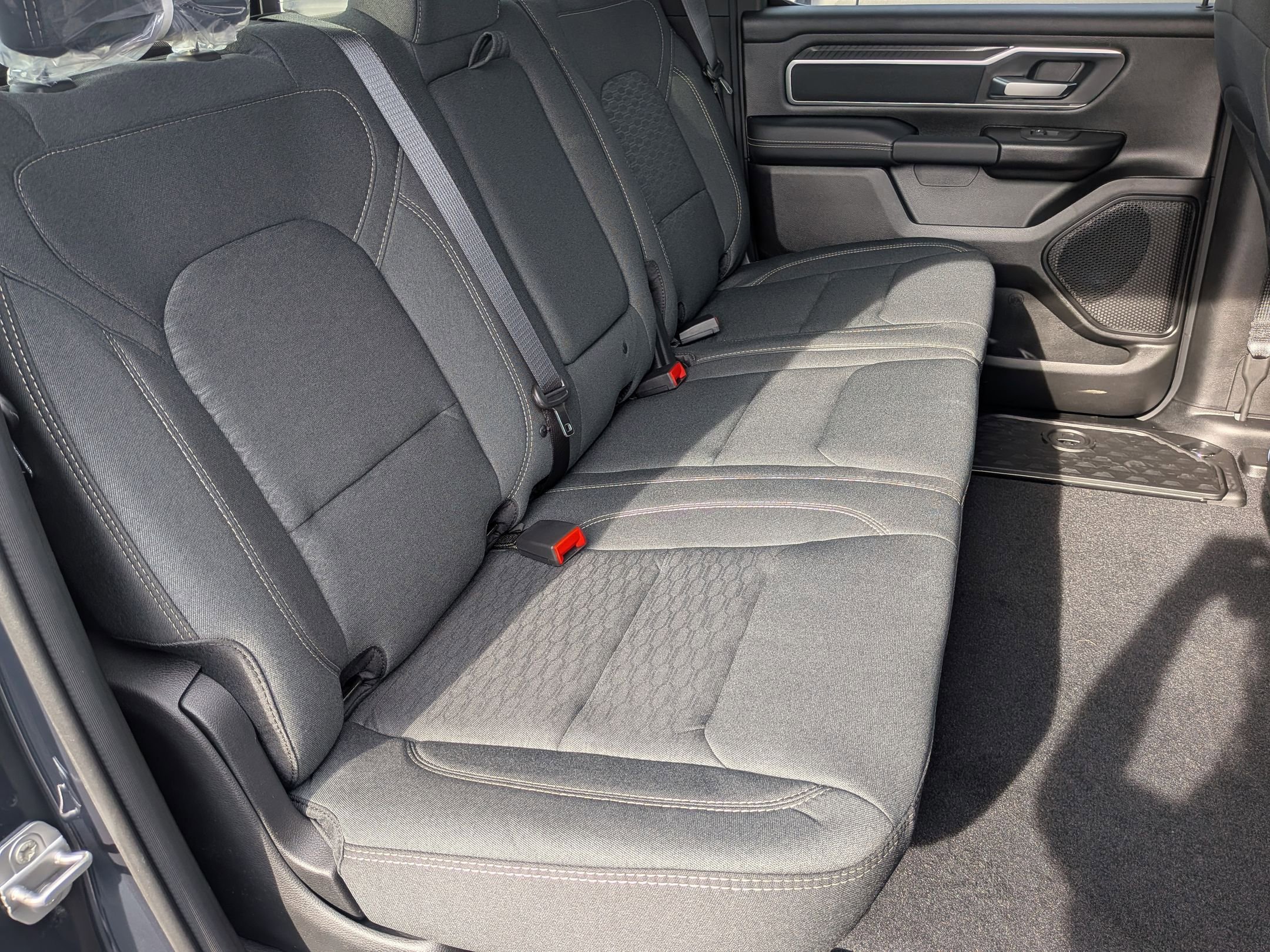 New 2026 RAM 1500 4x4 Crew Cab image 30