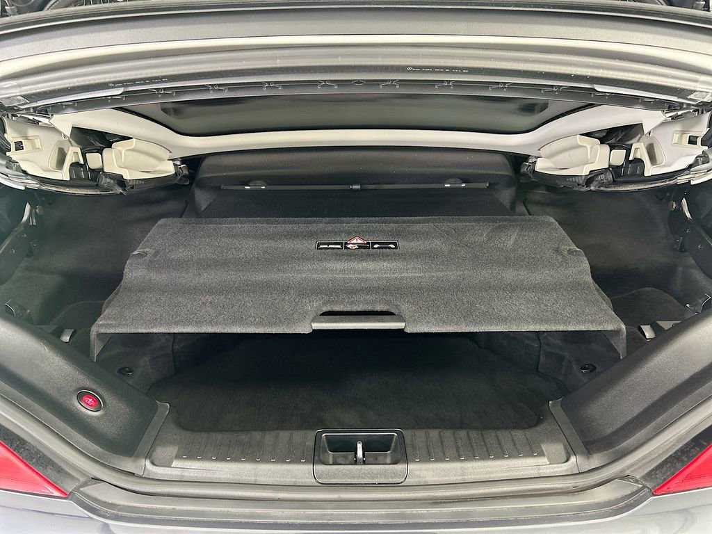 Used 2015 Mercedes-Benz SL 550 image 22