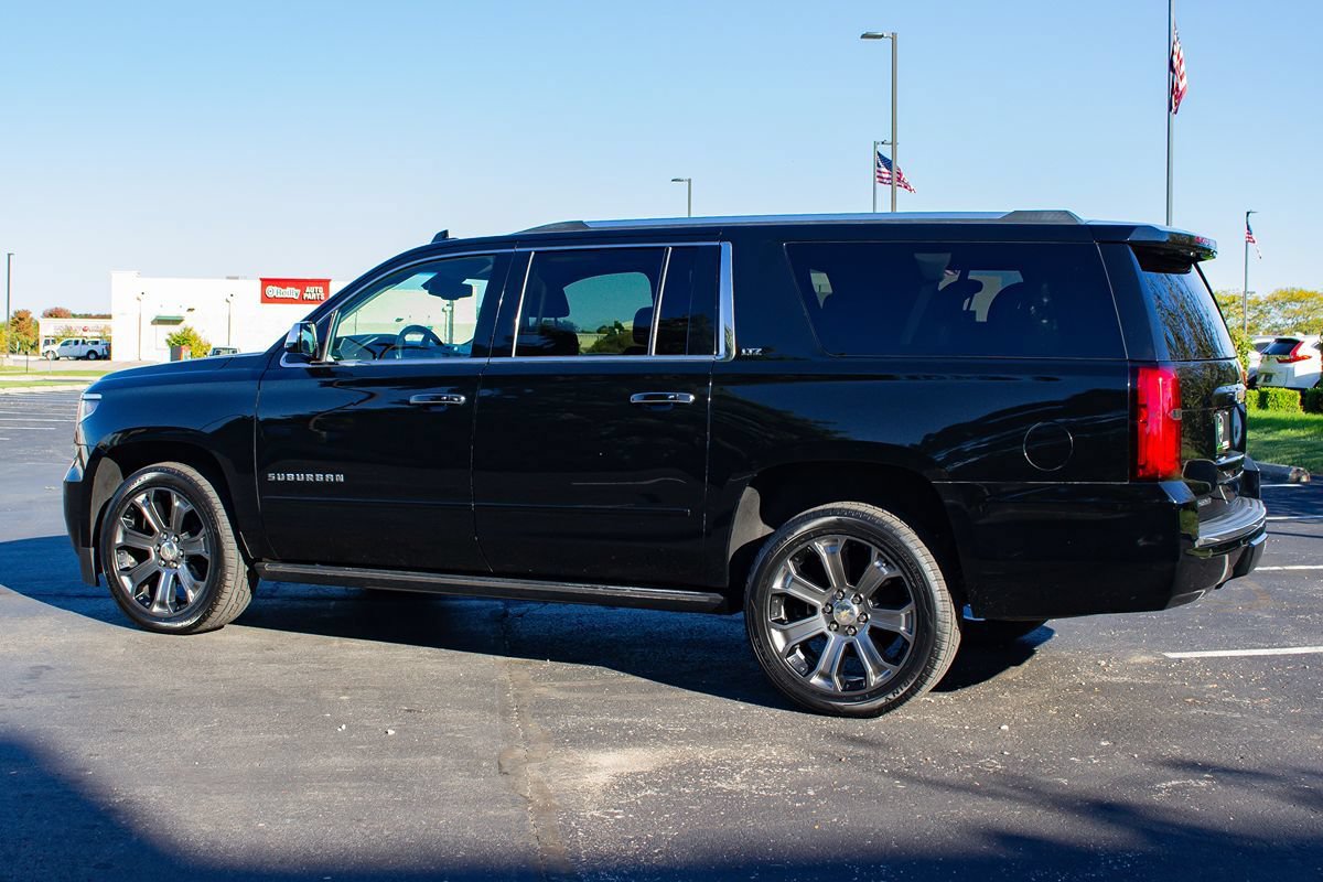 Used 2016 Chevrolet Suburban LTZ AWD/4WD image 5
