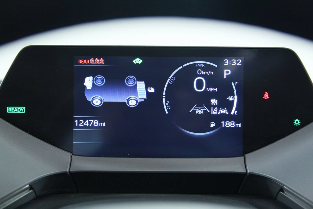 Used 2024 Toyota Prius XLE AWD/4WD image 13
