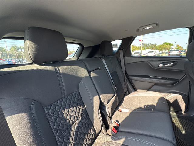 Used 2022 Chevrolet Blazer LT FWD image 10