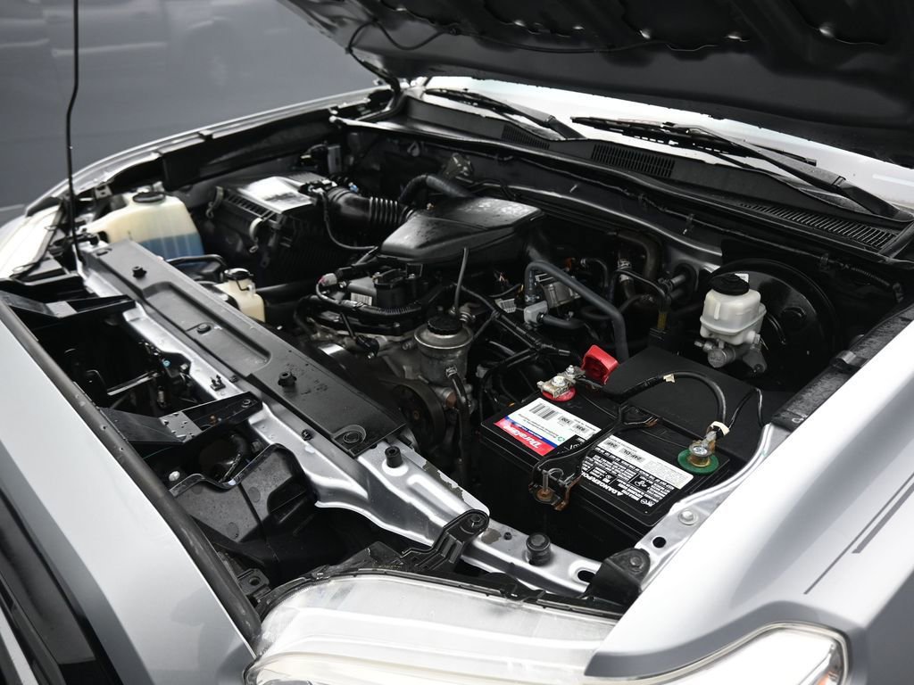 Used 2020 Toyota Tacoma SR w/ SR Convenience Package RWD image 51