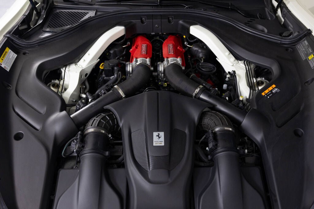 Certified 2024 Ferrari Roma Spider RWD image 65
