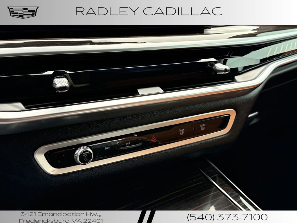 Used 2024 BMW X5 M60i image 21