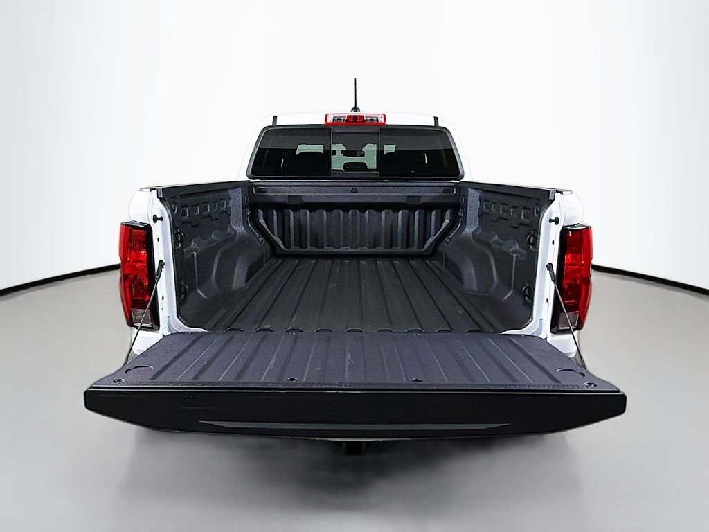 New 2026 Chevrolet Colorado W/T w/ WT Custom Package AWD/4WD image 18