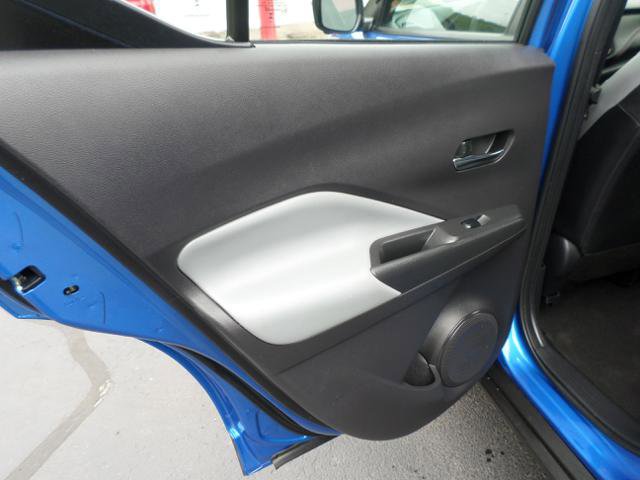 Used 2024 Nissan Kicks SR w/ SR Premium Package FWD image 29