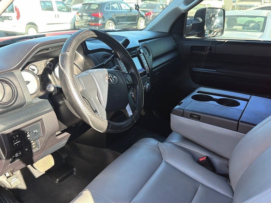Used 2014 Toyota Tundra SR AWD/4WD image 4